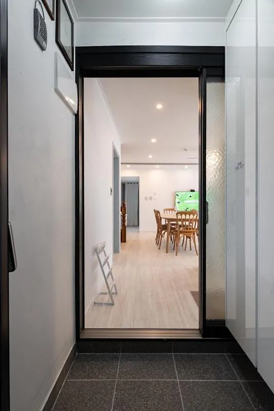 Yeoon Stay Busan Aparthotel